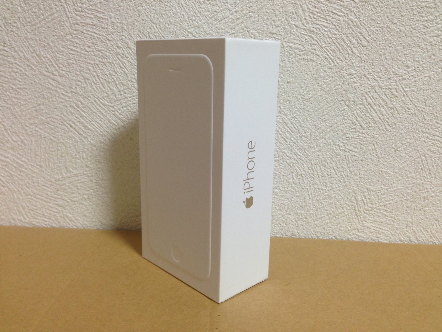 iphone-6_gold_unboxing_1