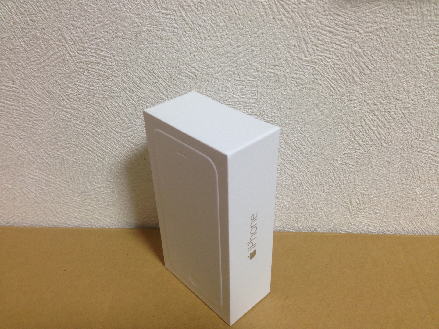 iphone-6_gold_unboxing_2