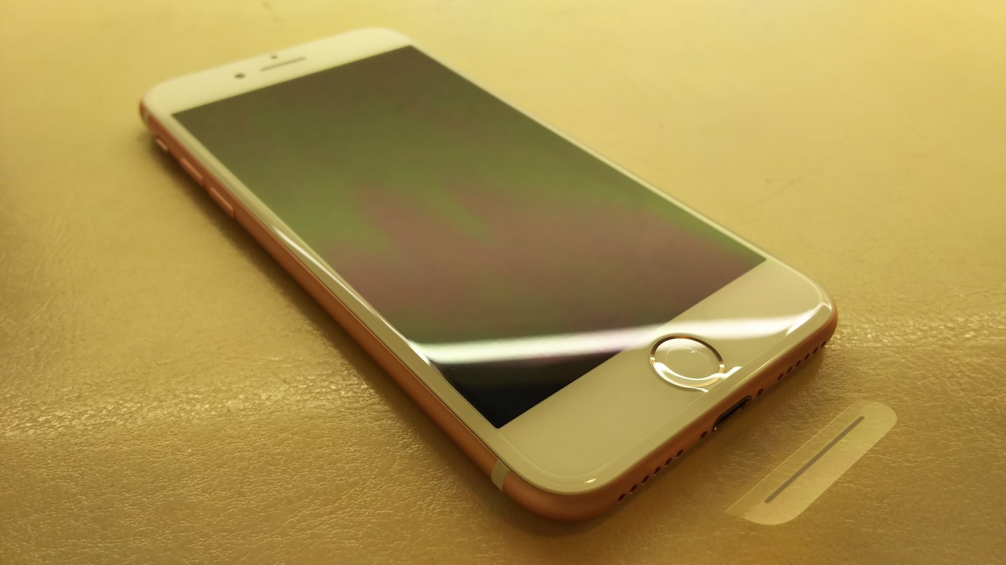 iphone-7_lose-gold_unboxing-6